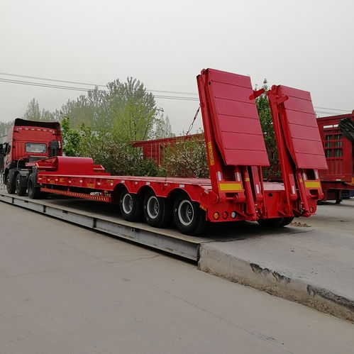 半掛拖板車報(bào)價(jià) 廠家